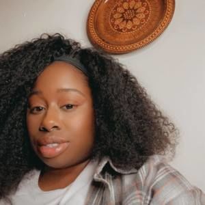 Meet your Posher, Brittney